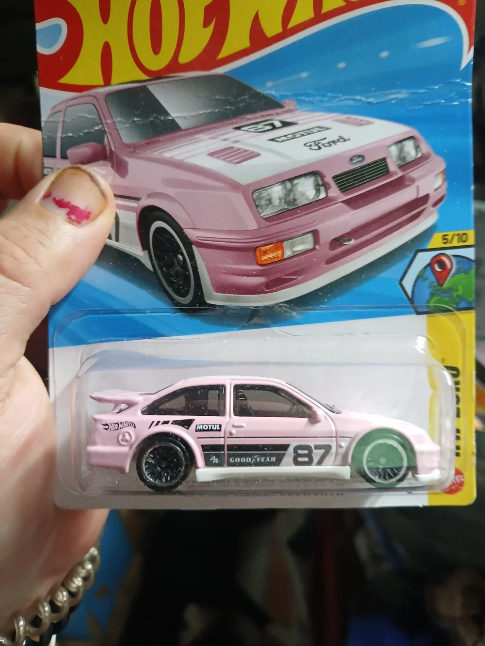 is a Hot Wheels '87 Ford Sierra Cosworth in pink from the 2026 HW Euro series (5